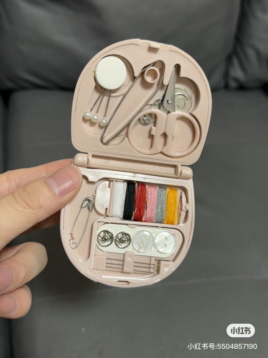 sewing kit🌸

s.shopee.co.id/9zkZqwnj42