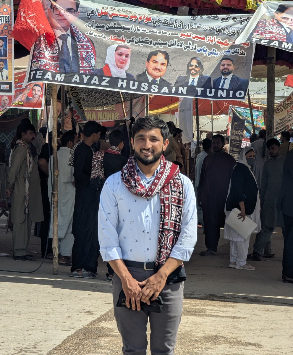 elim_mehranvi's tweet image. جنهن پاڻي تي ٿا پاڻ جيئون،
تنهن پاڻي مان ٿو ساز اچي،
مهراڻ جي هر هڪ ڇولي مان،
ٿو سنڌو جو آواز اچي.
''شيخ اياز'
#NoCanalsOnIndus