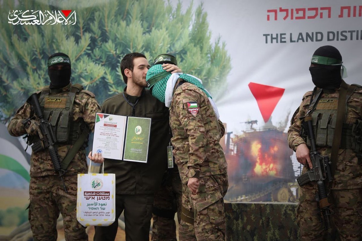 Markhor_101's tweet image. 🇵🇸 Palestine Will Always Be Palestine 🇵🇸 
Fight against Oppression and Occupation against Palestinians!
#IsraeliTerrorism #PalestinianGenocide 
#palestine #genocide #waragainsthumanity #IsraelTerroristState