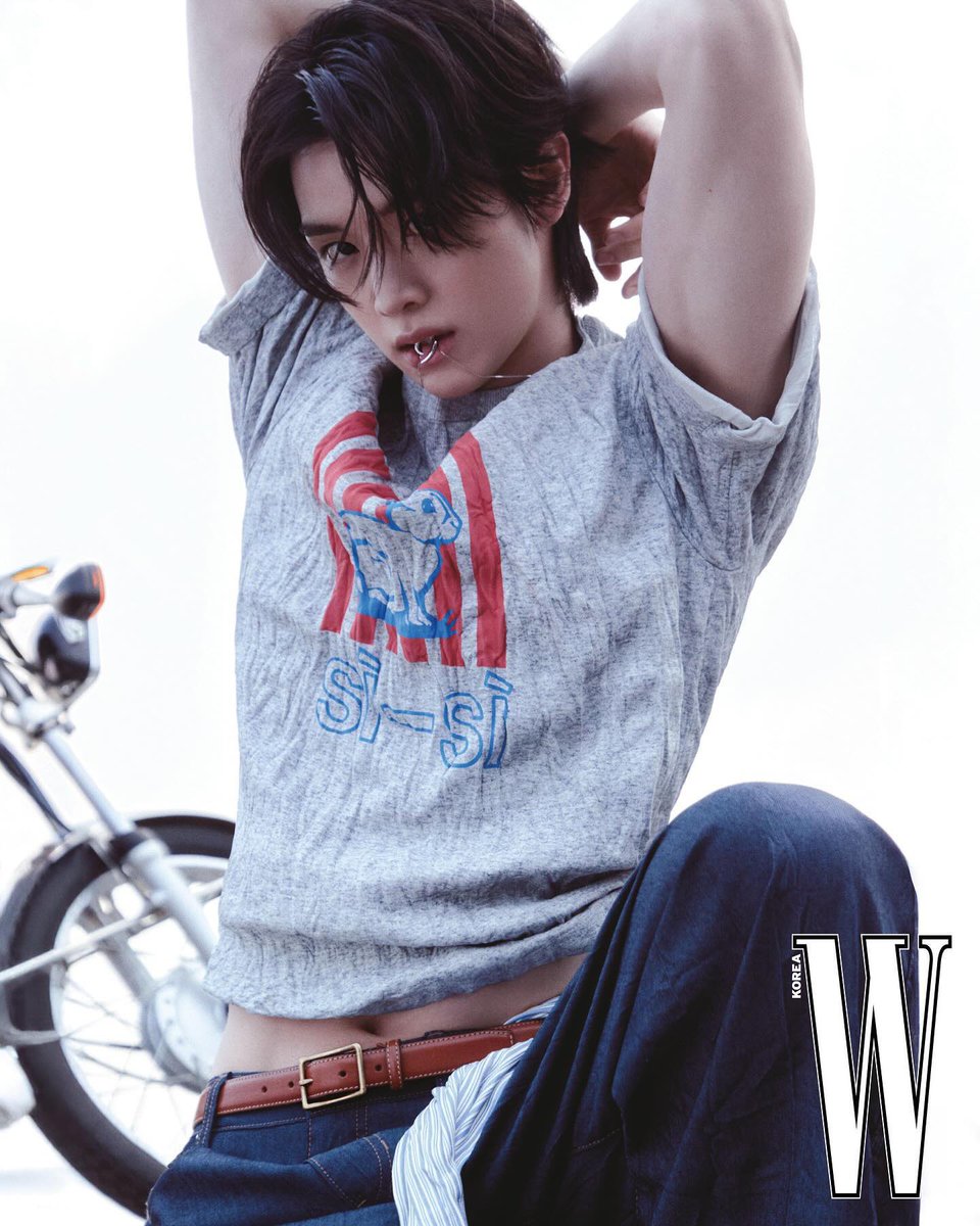 riize_archives's tweet photo. SUNGCHAN for W Korea https://t.co/4Cexk2Yqie