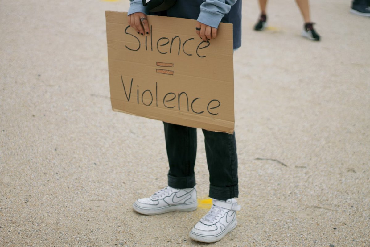 The Embrace Projects tackles the definition of rape in South Africa. <a href="/Lilogermanos89/">Lee-Anne Germanos Manuel</a> of <a href="/embrace_za/">The Embrace Project</a> analyses the decisions at the High Court &amp; the Constitutional Court in a two part blog.

Part 1: ohrh.law.ox.ac.uk/sexual-offence…

Part 2: ohrh.law.ox.ac.uk/sexual-offence…