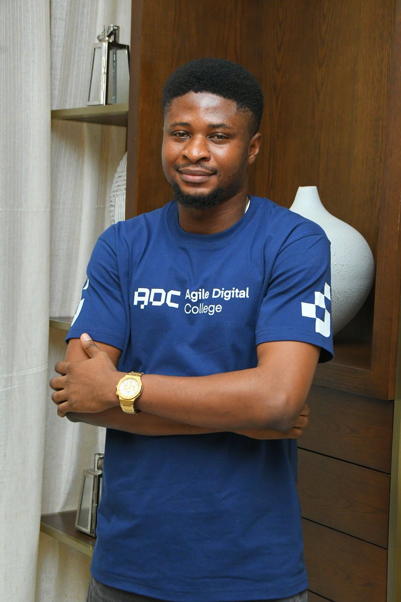 heyitsife_'s tweet image. Who’s this guy? 👇

I’m Ifeoluwa Ajele, a UI/UX Designer who’s worked across fintech, real estate, SaaS &amp;amp; more (under NDA 😅). I’m sharing behind-the-scenes lessons founders need to know. Follow along 🧵