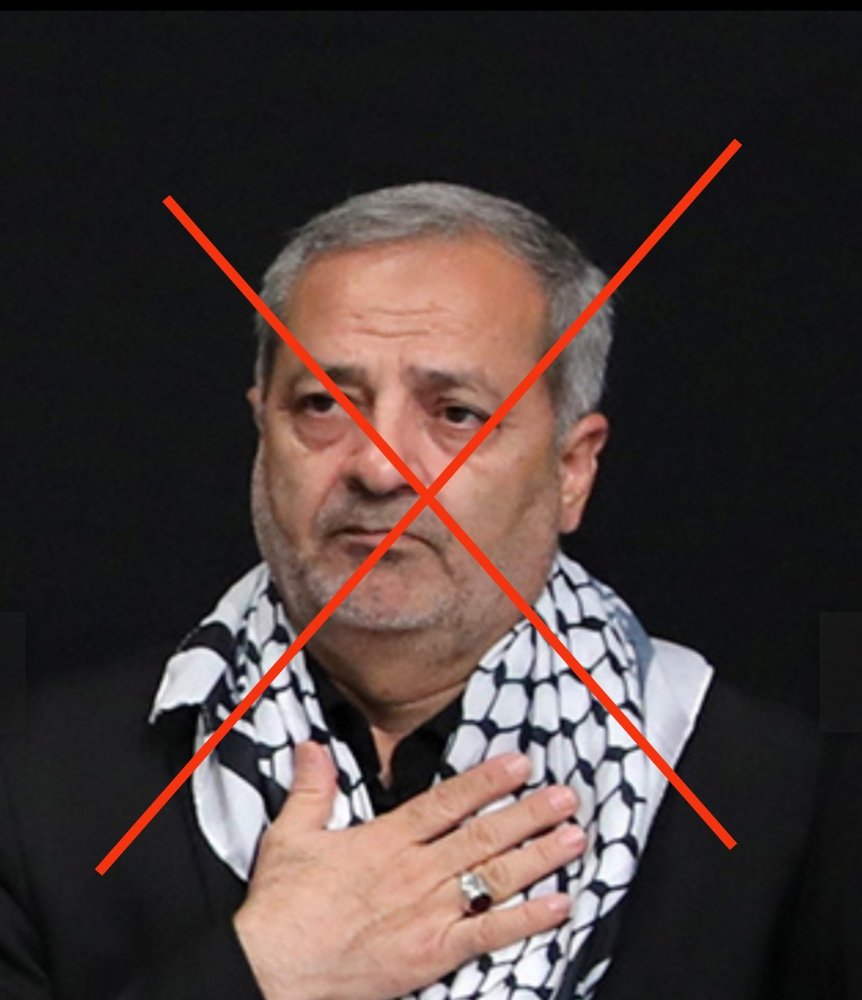 m_beheshtil's tweet image. آقای وزیر!!!
هر گونه تفاهم که پای نیروهای انتظامی و امنیتی را به مدارس باز کند، موجب سلب امنیت روانی دانش آموزان و معلمان خواهد شد.
مدرسه جای باتوم و قوای قهریه نیست. کار فرهنگ را به سرهنگ نسپارید. دودش به چشم خودتان خواهد رفت.
#مدرسه_جای_پلیس_نیست