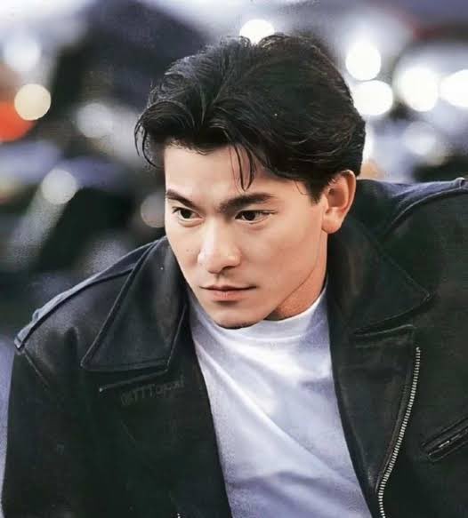 JUMBO! ⭐️ tweet media