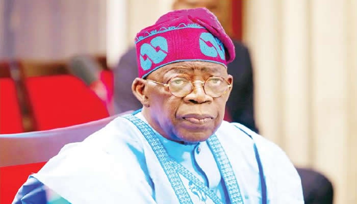 NigeriaStories's tweet image. JUST IN: The State House has allocated the sum of N10 billion in the 2025 approved budget for the installation of a solar mini-grid at the Presidential Villa.

 Source: PUNCH