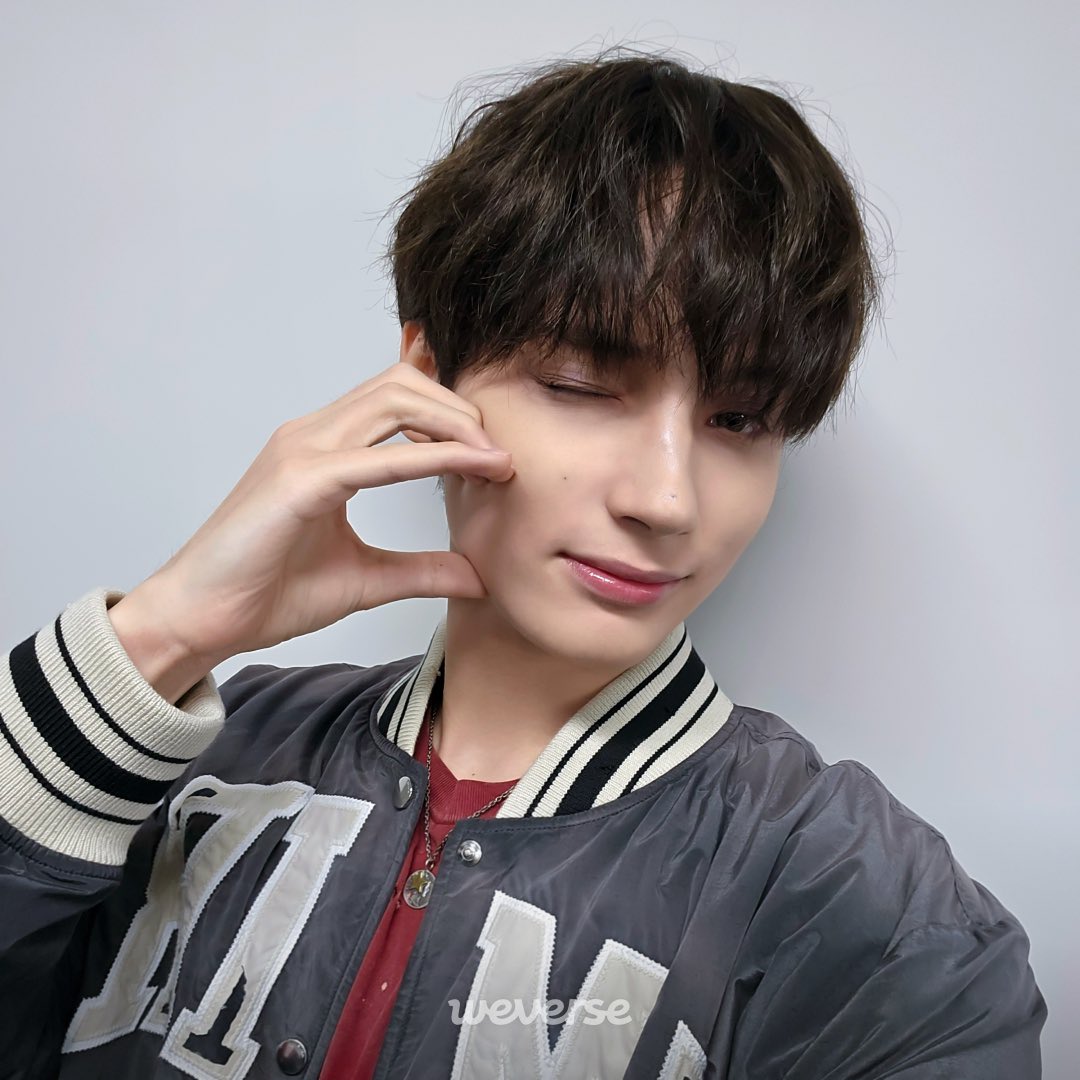 TXTintl_twt's tweet image. TXT Weverse DM Special Gift Event Photos.

#TOMORROW_X_TOGETHER