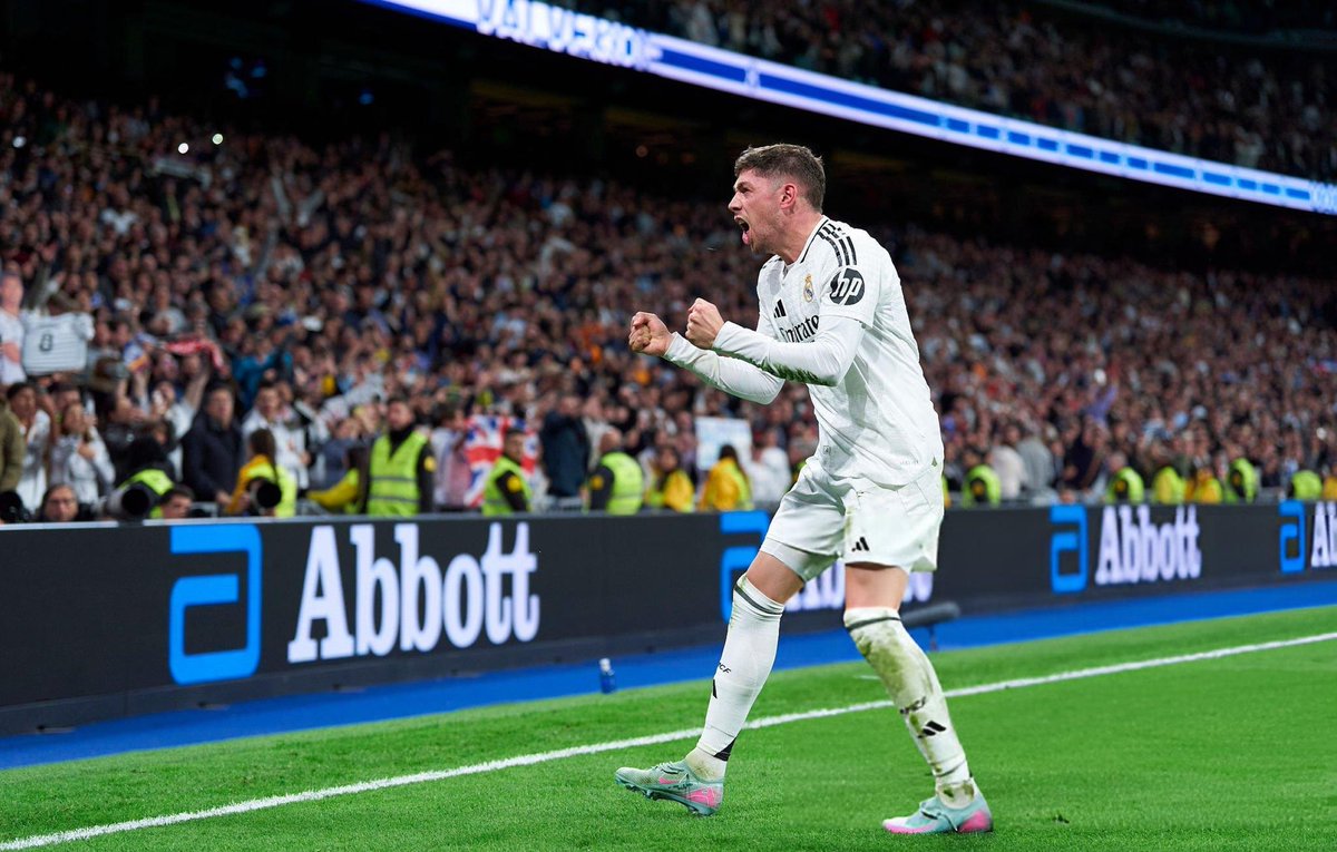 NowSomeStats's tweet image. 🇺🇾 #Valverde ha marcado el gol número 10.000 del 🇪🇦 #RealMadrid:

6548 #LaLiga
1418 Copa
1104 Copa Europa
0571 C. Regional
0111 UEFA
0075 Supercopa
0057 Recopa
0040 CWC
0029 Copa de la Liga
0017 SuperCup
0010 Latina
0010 Int
0004 Copa Coronación
0003 Eva Duarte
0003 Int FIFA