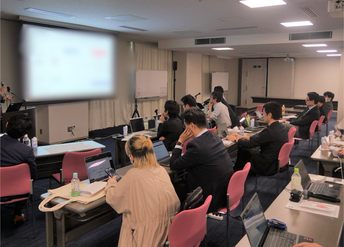 krp_innovation's tweet photo. 本日4/21(月)より、 #HVCKYOTO 2025の事業アドバイスセッションが順次行われます。本日はBiotech採択者の皆様にお集まりいただき、アドバイザーからの鋭い質問が飛び交っています。10年目となる今回もぜひご期待ください。 https://t.co/yZepKIXDnt