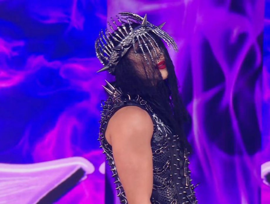 bakingjason's tweet photo. The Mami who laughs!!! New crown/ headdress created for @RheaRipley_WWE for this year’s #wrestlemania. Special thanks to @antonio_grassanofx for helping me out with it. https://t.co/mmnA65Ai0U