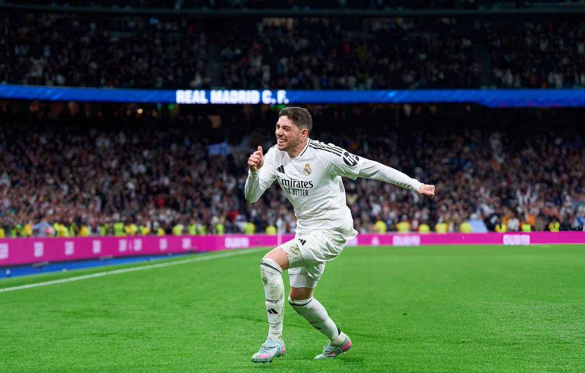 NowSomeStats's tweet image. 🇺🇾 #Valverde con el 🇪🇦 #RealMadrid de 🇮🇹 #Ancelotti:

⚽ 25 goles
🅰️ 25 asistencias

🏟️ 208 partidos oficiales