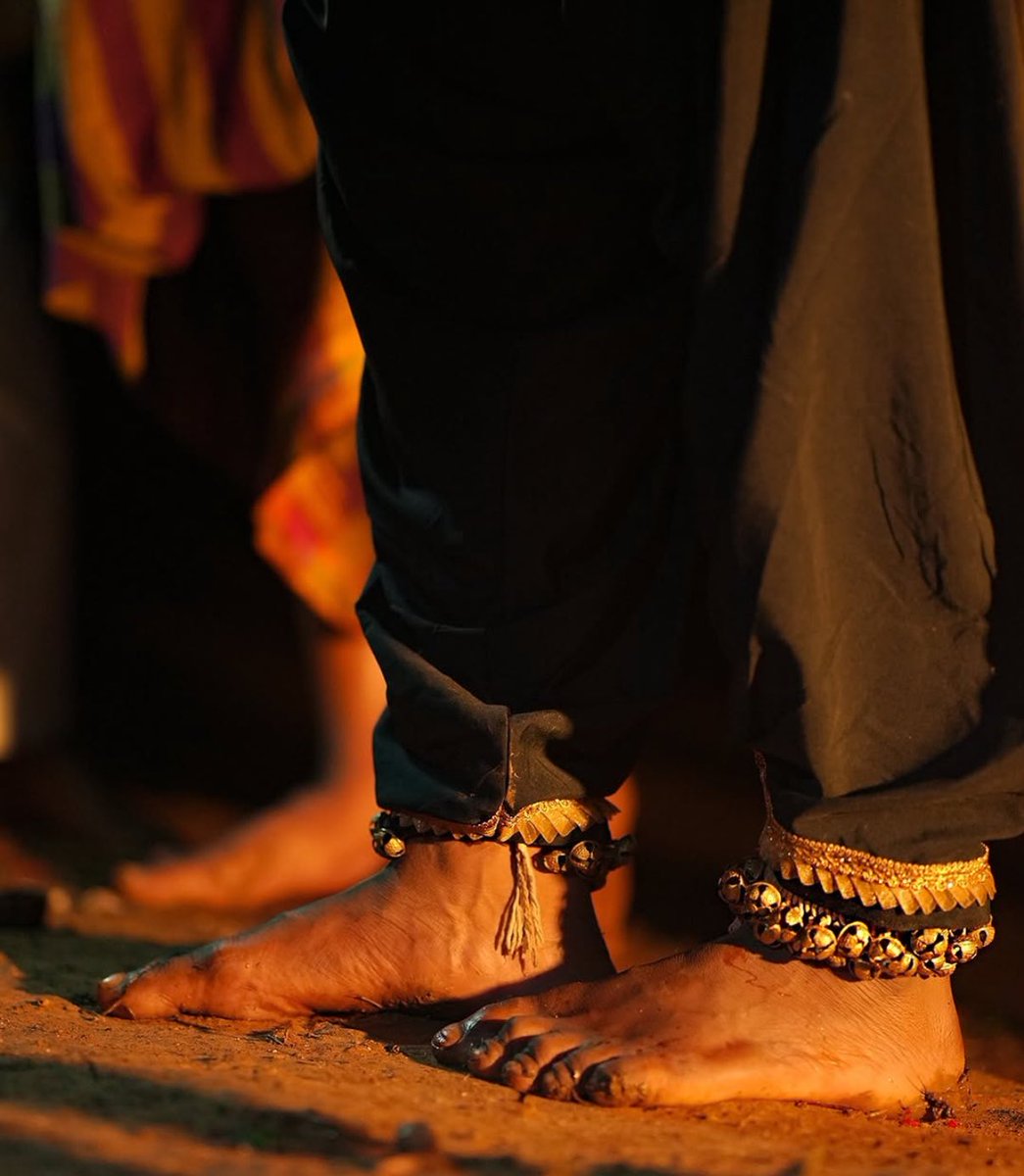 Deepak kumar Singhdeo (@deepak_singh_d) on Twitter photo The Ancient & Magnificent Dance form of Singhbhum Culture - Chauu.
This is being practiced in Kera for more than 200 years now.
Location - Kera Raj Darbaar
Form - Kera Chauu (A mint of Sareikela & Mayurbhanj Form).
<a href="/VisitJharkhand/">Jharkhand Tourism</a> <a href="/MinOfCultureGoI/">Ministry of Culture</a> <a href="/DC_Chaibasa/">DC West Singhbhum</a> <a href="/PRDChaibasa/">IPRD, West Singhbhum</a> The Ancient & Magnificent Dance form of Singhbhum Culture - Chauu.
This is being practiced in Kera for more than 200 years now.
Location - Kera Raj Darbaar
Form - Kera Chauu (A mint of Sareikela & Mayurbhanj Form).
<a href="/VisitJharkhand/">Jharkhand Tourism</a> <a href="/MinOfCultureGoI/">Ministry of Culture</a> <a href="/DC_Chaibasa/">DC West Singhbhum</a> <a href="/PRDChaibasa/">IPRD, West Singhbhum</a>