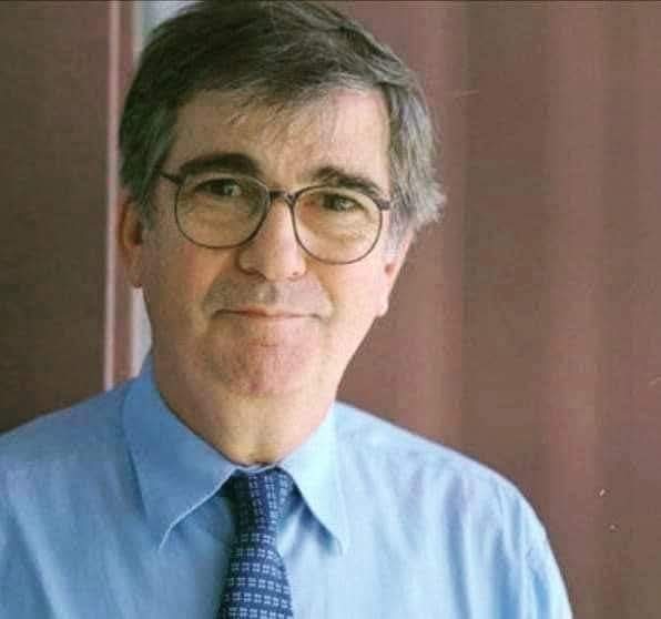 Hoy hace 39 años de la Ley General de Sanidad impulsada por Ernest Lluch de l@s <a href="/socialistes_cat/">Socialistes PSC/❤</a> y del Gobierno del <a href="/PSOE/">PSOE</a> que transformó la Sanidad en España en: gratuita, pública, universal y de calidad.

#PorLaSanidadPública
#OrgulloSocialista 🌹