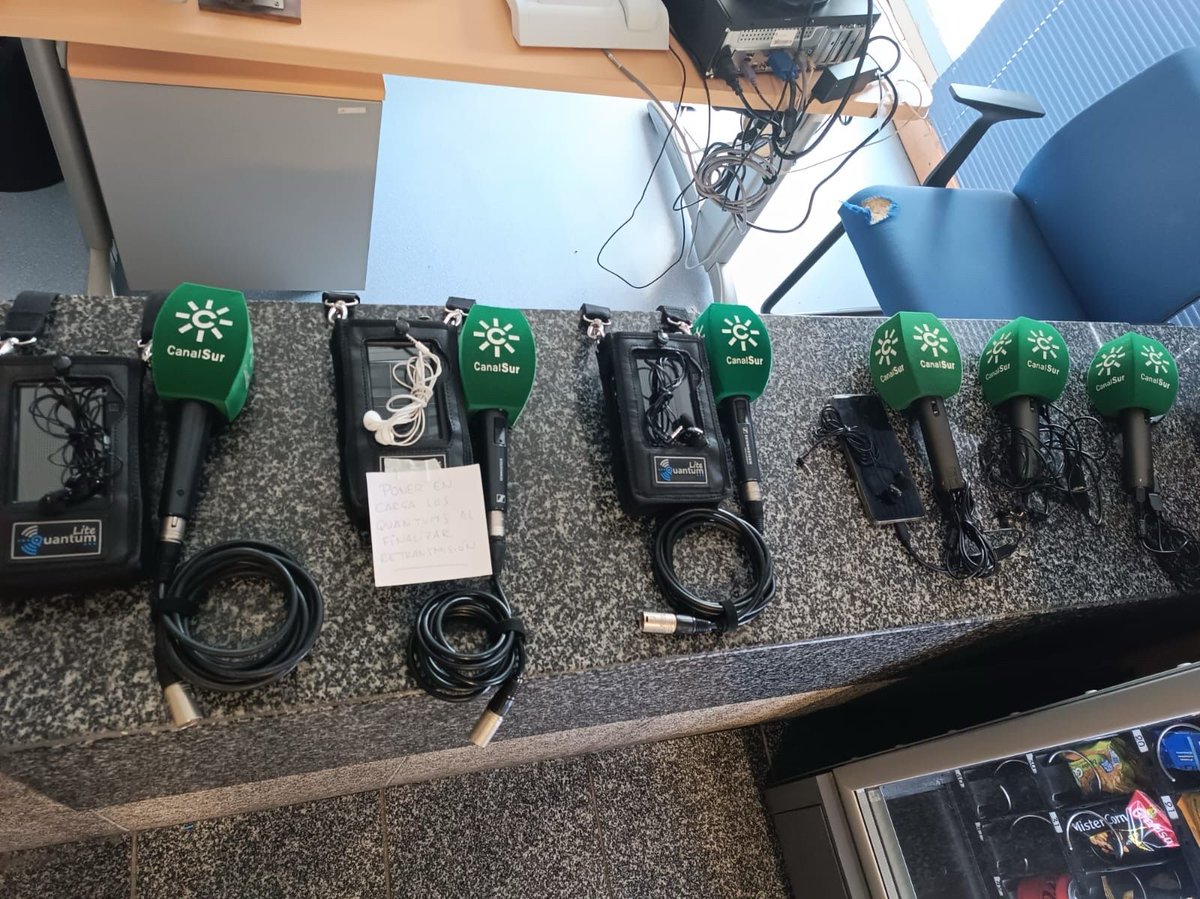 📻🎙️📡
29 programas en Cuaresma.
45 horas de directo en Semana Santa.

La temporada numero 35 de Estacion de Penitencia de Canal Sur Radio en Jerez baja el telón. Gracias a todos por estar de nuevo al otro lado del altavoz.

Nos vemos en 2026.