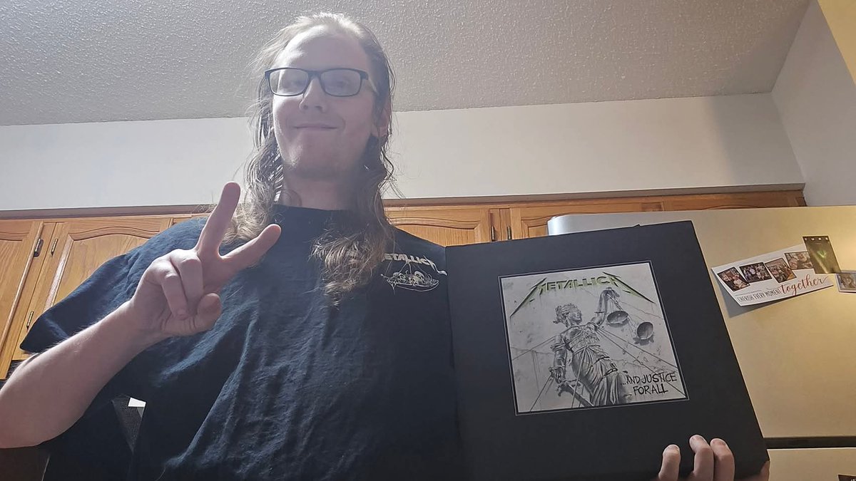 andjusticeformn's tweet image. Today is the 36th Anniversary of Metallica's show at the 'Met Center' &amp; the 26th anniversary of night 1 of "S&amp;M 1" &amp; I MADE UNBOXINGS FOR THE "...AND JUSTICE FOR ALL" BOX SET &amp; S&amp;M 1
-----
youtu.be/7rnhaF8TBVU &lt;- ...And Justice For All
-----
youtu.be/89PaxKSVNaw &lt;- S&amp;M 1