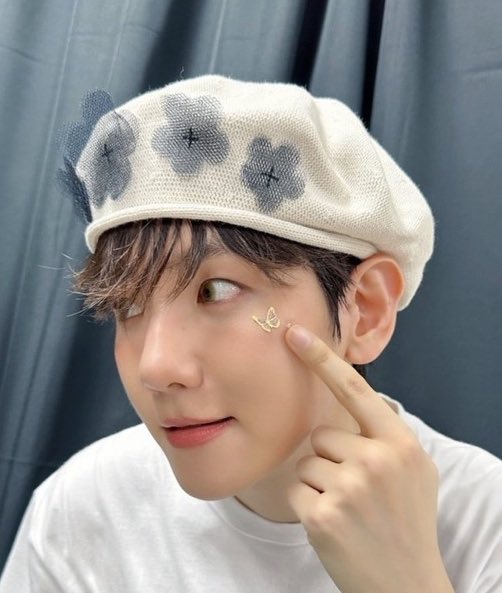 candylove0605's tweet image. Because it’s also BaekChen Day  🐶🦖

#Happy0421Day #백챈 
#BaekChenDay #HappyBaekChenDay
@CHEN_INB100 @BAEKHYUN_INB100