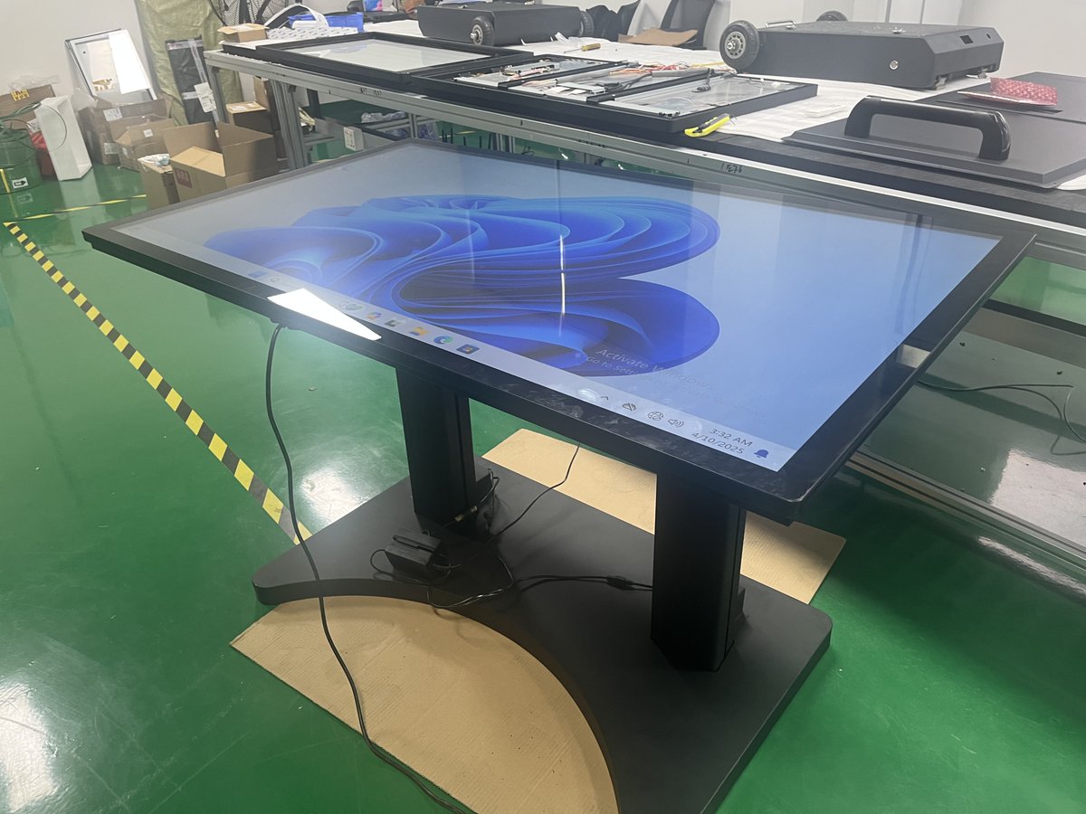 JasmineChen502's tweet image. Electric lift touch table  

Please feel free to contact me if you need more details 

#lcddigitalsignage #touchscreen #lcddisplay #touchtable
#digitalsignage #meetingroom #touchkiosk