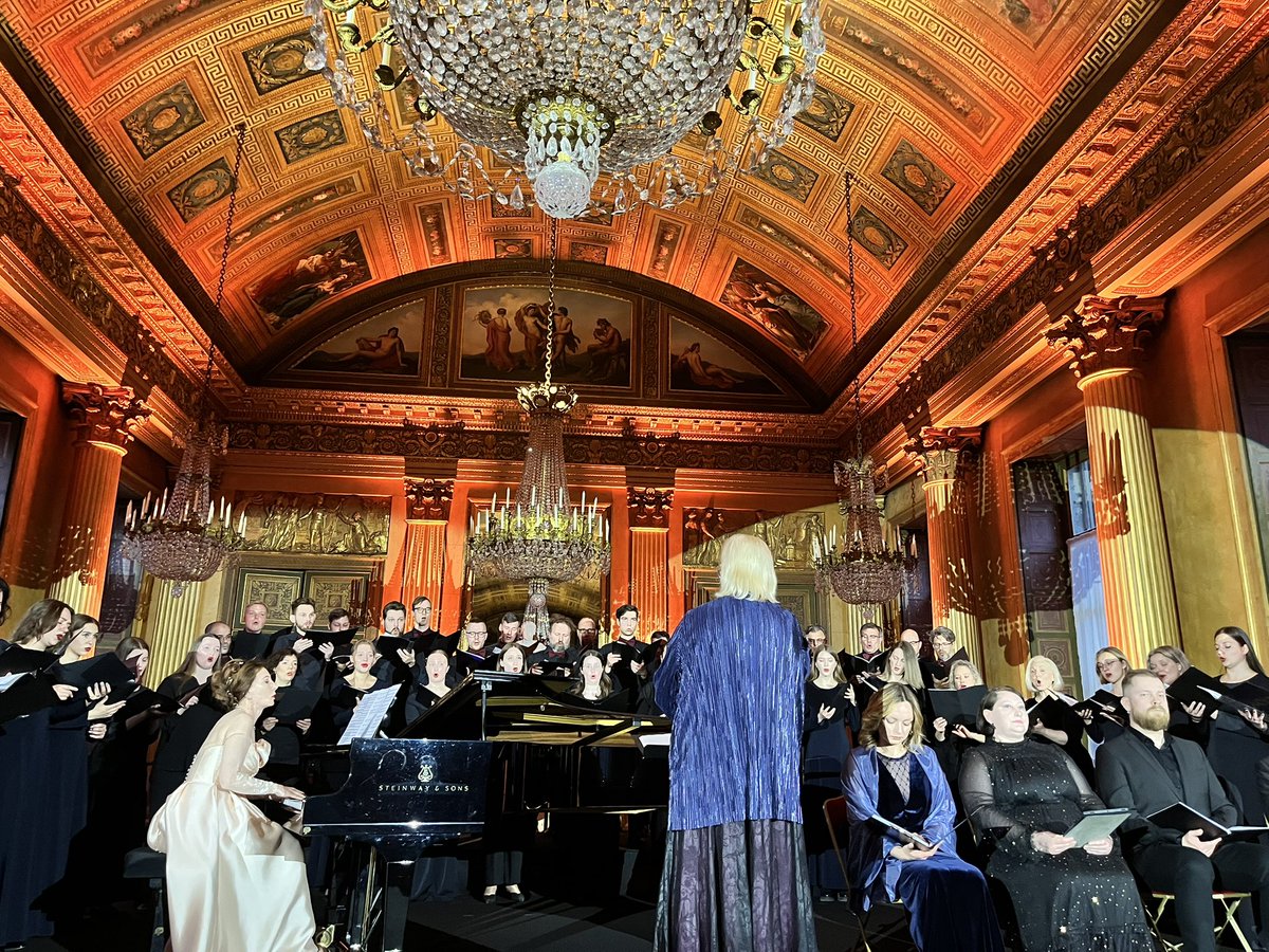 Château de Compiègne (@chcompiegne) on Twitter photo 🎶Concerts Printanières
Un grand merci au public du château, aux artistes Quatuor Ludwig, Raphaël Perraud, Marc Desmons, Muza Rubackyté, le chœur de l’université de Vilnius, à notre partenaire <a href="/radioclassique/">Radio Classique</a>.
Rendez-vous le 14 juin pour les concerts Estivales !
<a href="/ChoirPro_musica/">Choras Pro musica</a> 🎶Concerts Printanières
Un grand merci au public du château, aux artistes Quatuor Ludwig, Raphaël Perraud, Marc Desmons, Muza Rubackyté, le chœur de l’université de Vilnius, à notre partenaire <a href="/radioclassique/">Radio Classique</a>.
Rendez-vous le 14 juin pour les concerts Estivales !
<a href="/ChoirPro_musica/">Choras Pro musica</a>