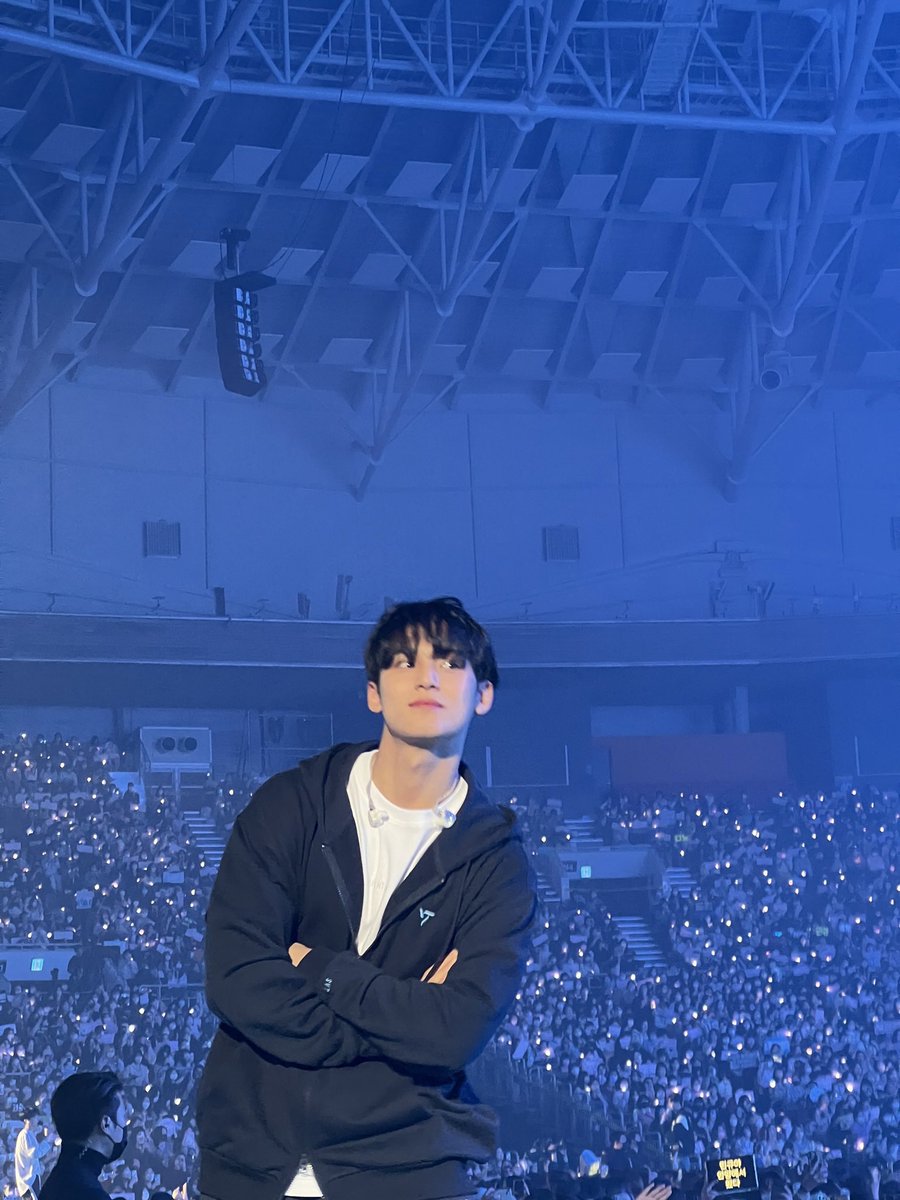 9yu_puppy's tweet photo. 민규시 💙🖤 https://t.co/sBzfKdomVz