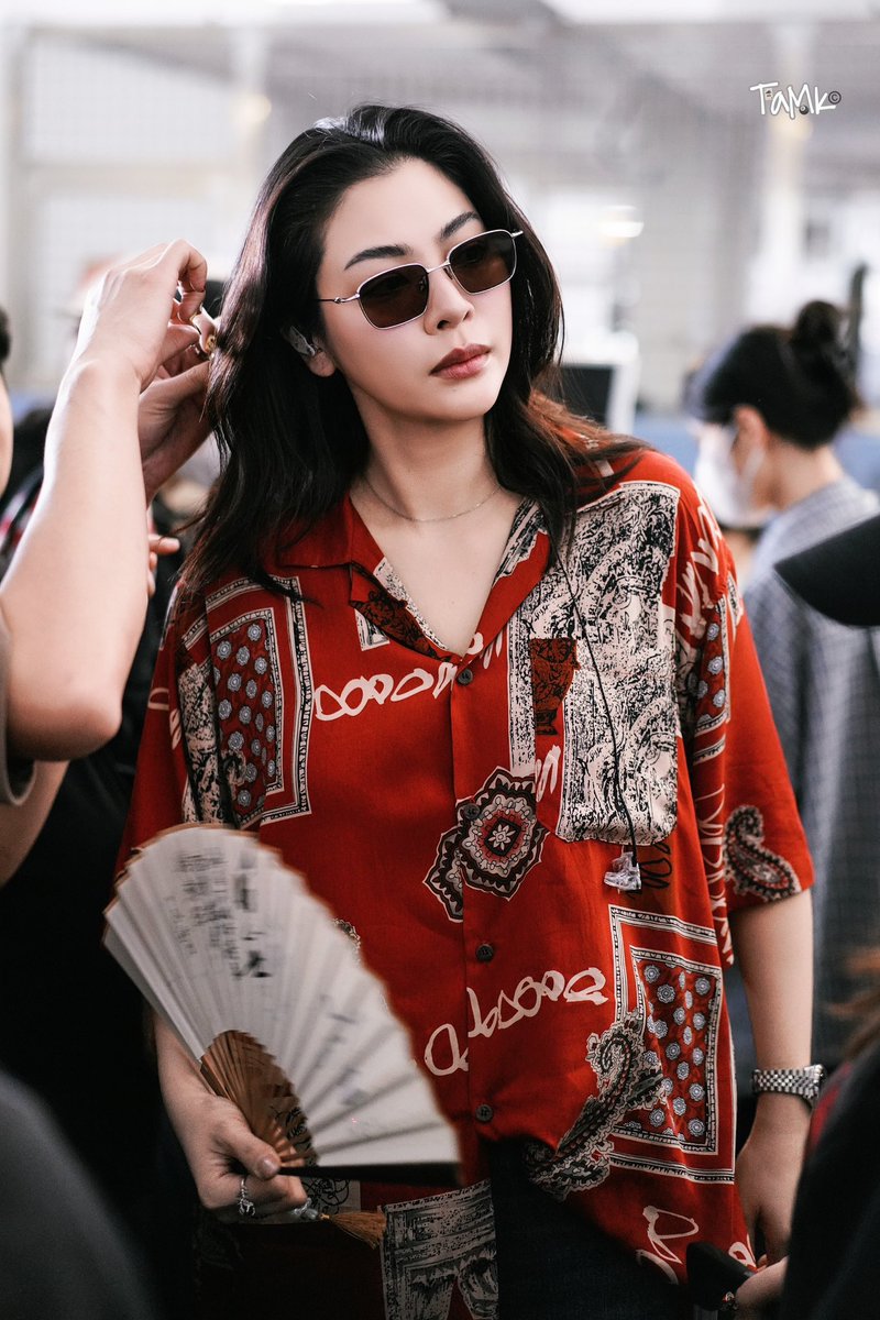 P’Faye ka~ What earphones are you using na ka? Which brand is it? I’m interested to know~ 🧐🫶🏻 

<a href="/malisorn00/">Faye Malisorn</a> #FayePeraya