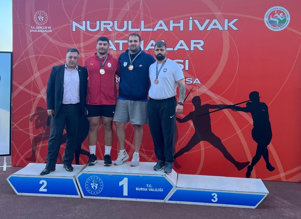 Bursa’da düzenlenen Nurullah İvak Atmalar Kupası ve U18 Kulüpler Atmalar Ligi Finali’nde sporcularımız; 1 altın, 2 gümüş, 7 bronz madalya elde etti.

Kadınlar
Ceren Deniz Disk atma🥇
Büyük Erkekler 
Mesut Uğurlu Cirit atma🥈
Berk Sansoy Disk atma🥉
Batuhan Hızal Çekiç atma🥉