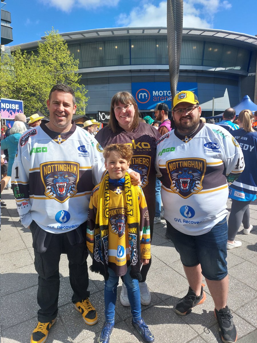 SimonHitchcox's tweet photo. @officialEIHL Play-Off Champions 🏆 What an amazing weekend watching @PanthersIHC lift the trophy in double over-time! #POFW25 @motorpointarena

What a team, what a season... #ForeverOur47 https://t.co/xzVWj6aVSC