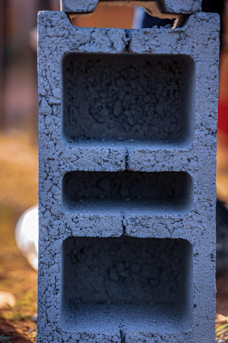 ScEnsayi's tweet photo. For all your concrete construction needs like Pavers , Concrete blocks ,  Hollow blocks , Culverts , Fencing poles , Contact Crested Resources LTD  @CrestedResLtd .
They deliver Quality work & on time .

Location : Kira - Kiwologoma Trading centre .

Contact: +256 782 285614
Email : challengek@gmail.com
#CrestedResourcesLtd
