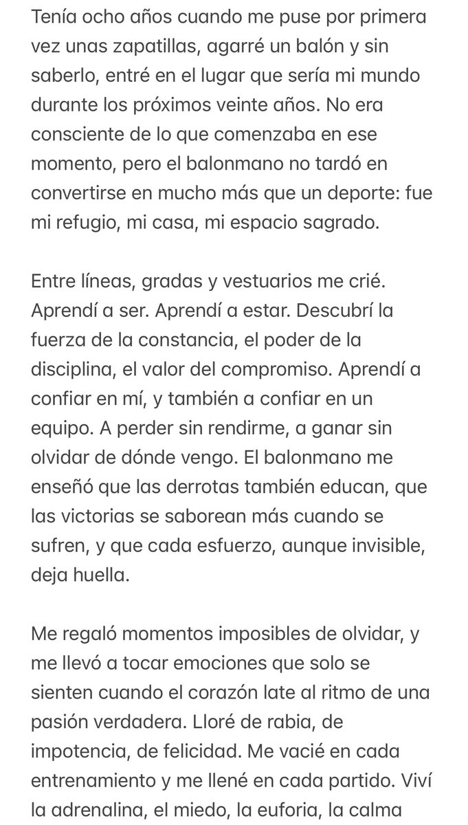 Laura Gil tweet media