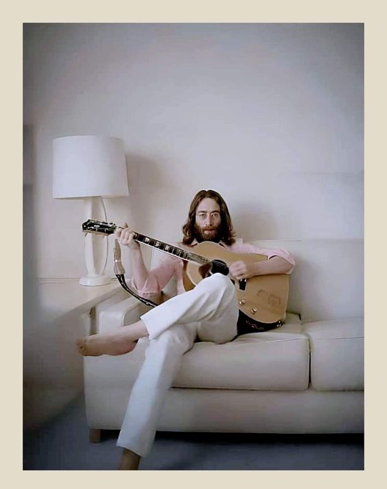 SgtPepper1710's tweet photo. #JohnLennon in his hotel room during his trip in The Bahamas, May 1969 https://t.co/voVwYI9Yrj