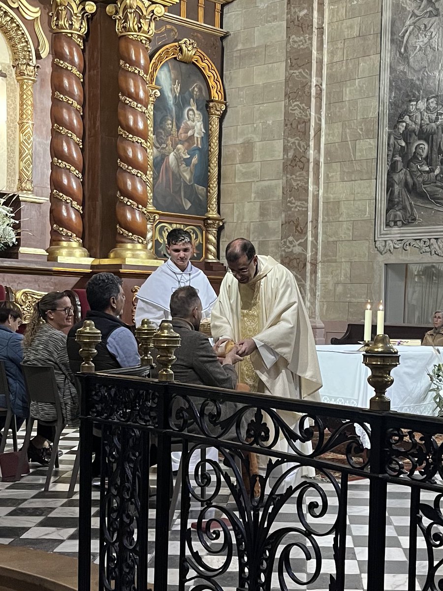 Cofradia Via Crucis tweet media