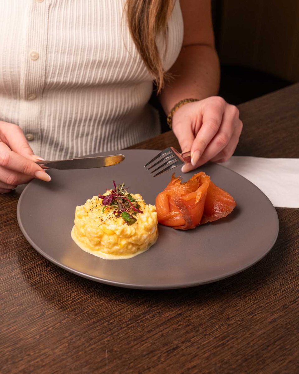 Brunch to start the week? ✨

Our brunch menu is curated with all your favourite dishes. Have a look on our website and let us know what you're having! 

#northberwick #netherabbeyhotel #scottishfoodie #scotland #foodie #breakfast #brunch