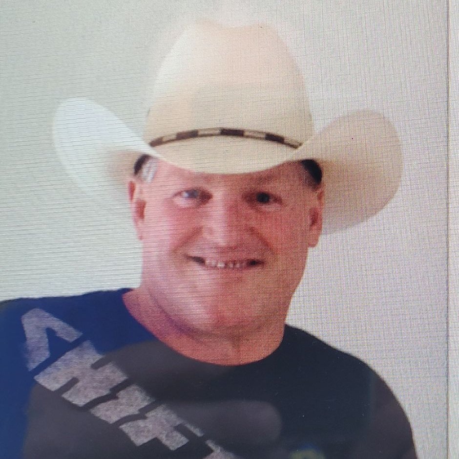 AlanClarke90309's tweet image. 65 years old and still racing motocross and playing hockey, living the dream. Canadians politics is a nightmare right now! The number one reason, I&apos;ve put my name forward to run in our Federal Election representing PPC in Fort McMurray-Cold Lake where I work and have Family,…