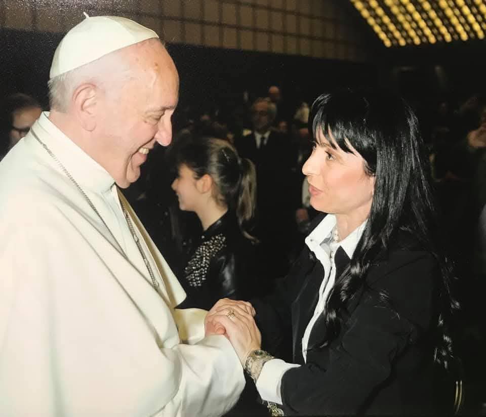 Il Tuo Magistero è stato, e continuerà ad essere, la mia guida. Grazie Papa Francesco per ogni Tua parola, per ogni Tuo gesto nuovo, per ogni volta che ci hai visitato. Il Tuo esempio vive per sempre, saremo sempre dalla Tua parte, con gli ultimi  del mondo <a href="/Pontifex_it/">Papa Leone XIV</a> #Umbria