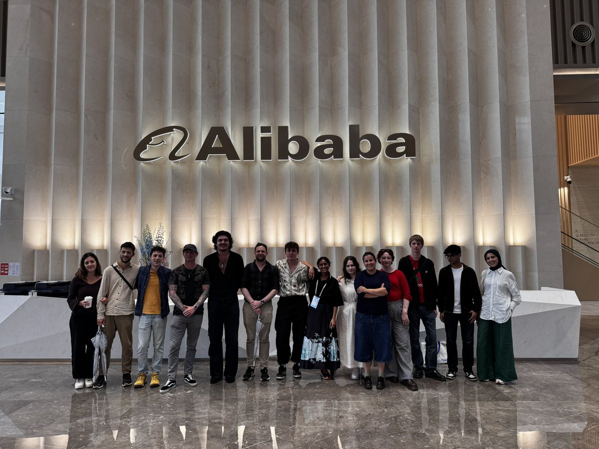 DiscoverYuhang's tweet photo. April 21 in #Yuhang was all about #matcha, views, and innovation!

#British influencers joined a special tour hosted by #EuropeTimes and Hangzhou International Communication Center. In Jingshan, they explored new #matchadrinks and experienced traditional tea whisking. Later, they visited the #Alibaba campus and the Reception Hall of the Cangqian International Block.

Great tea, stunning views, and a fresh look at Yuhang’s tech power — all in one day.

#DiscoverYuhang #TeaWhisking #HangzhouVibes