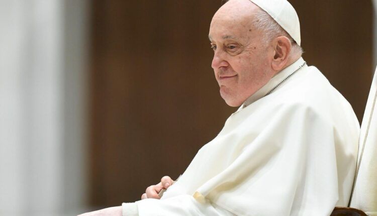 Papa Francisco: Vida, Papado y legado de un líder espiritual

telocuentonews.com/papa-francisco…