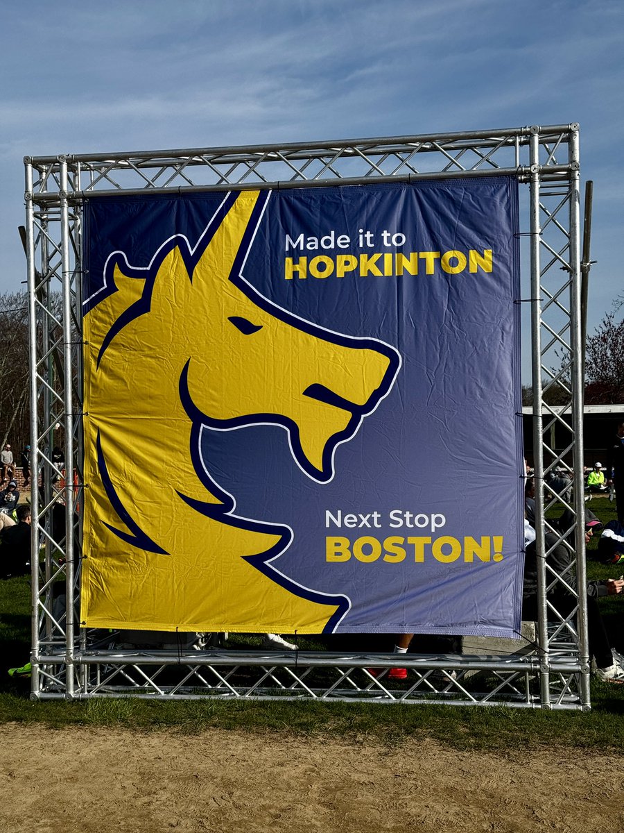 liammmccarthy's tweet image. Marathon Monday 🦄 

Go wild Boston 💛💙