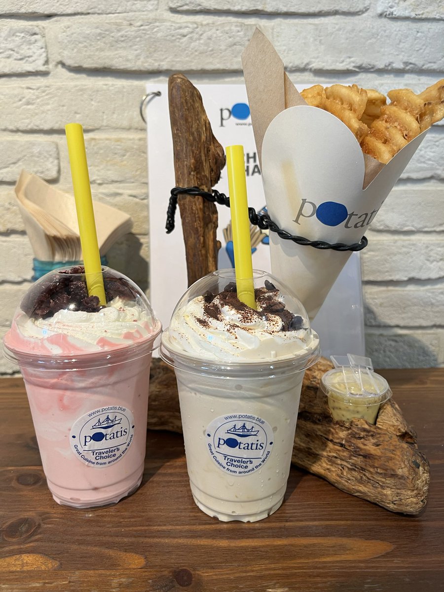 achaomao's tweet image. \  桜シェイク🌸  /

とらきち家さんの後のデザート🥤✨
ラティスカットのポテトも追加で友達とシェア🍟

ここのお店大好き😍🫶

#potatis
#ポタティス