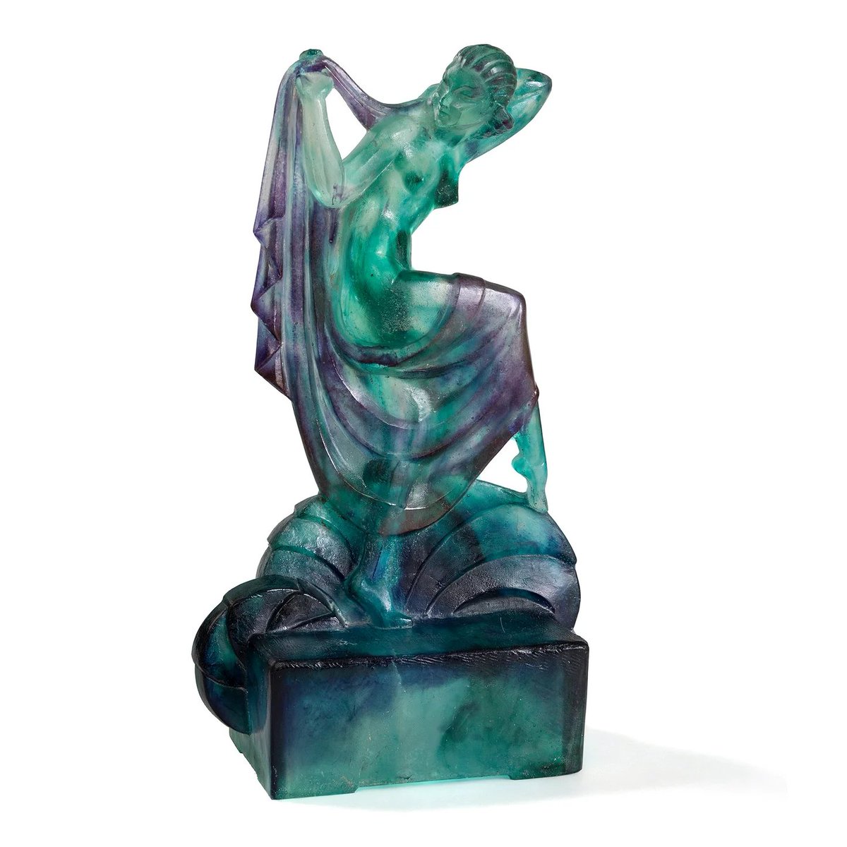 The stunning colors of this sculpture were produced by pressing different shades of glass powders together (a technique known as pate de verre).

Marcel Bouraine and Gabriel Argy-Rousseau, Danseuse, c. 1920, @macklowegallery 

#AntiqueOfTheDay