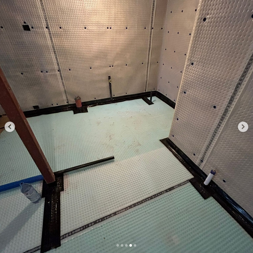 APGoochLtd's tweet photo. Cavity drainage membrane system installed on this basement project in W6. The basement walls were rendered to provide a flat substrate for the  waterproofing and finishes. Pre-treated timber battens will be fixed  into the membrane fixings to accommodate plywood and plasterboard. https://t.co/x0Hh9MqdFY