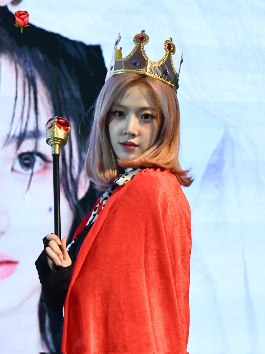 flovver124's tweet photo. 250419
queen never cry 👑

#니엔 #Nien
#트리플에스 #tripleS https://t.co/2BJuA9opri