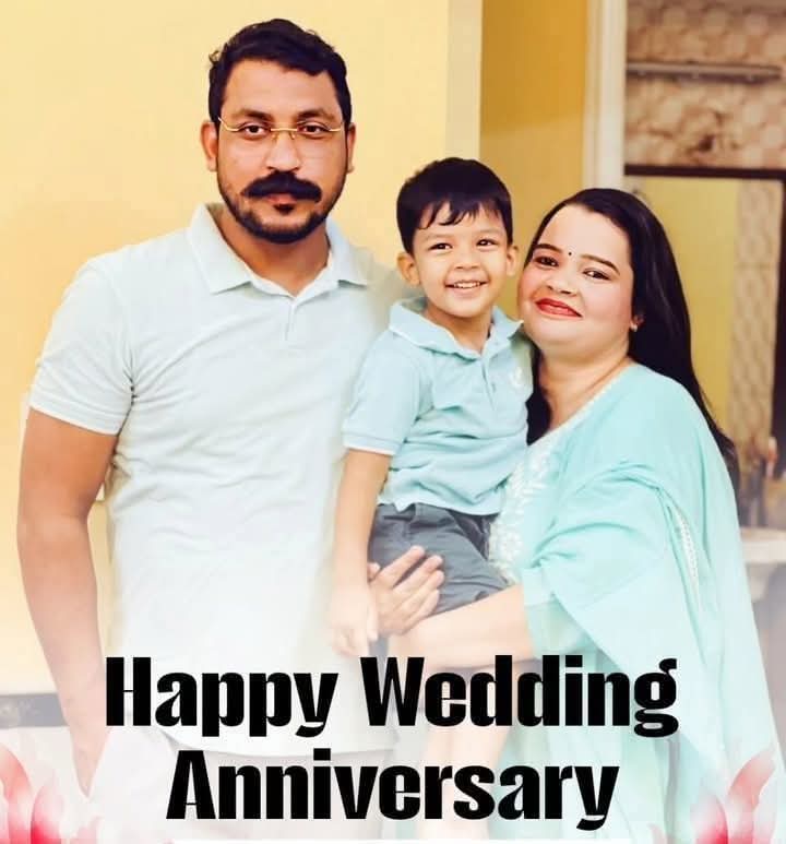 माननीय सांसद जी व उनकी अर्धांगिनी वंदना जी को शादी की सालगिरह की अनंत शुभकामनाएं।