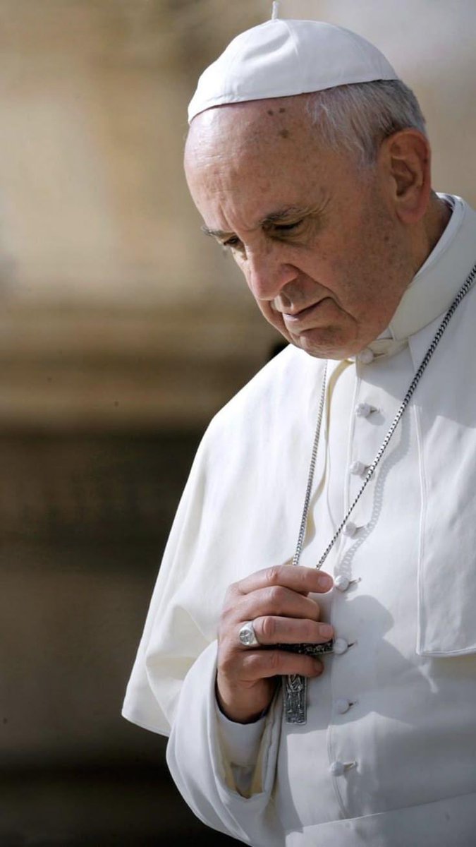 Nuestra fraternidad se une al dolor de la Iglesia Universal por el fallecimiento de Su Santidad el Papa Francisco.

Elevamos nuestras oraciones por su eterno descanso, con la certeza de que quien fue humilde servidor en la Tierra será acogido en la gloria del Reino Celestial.