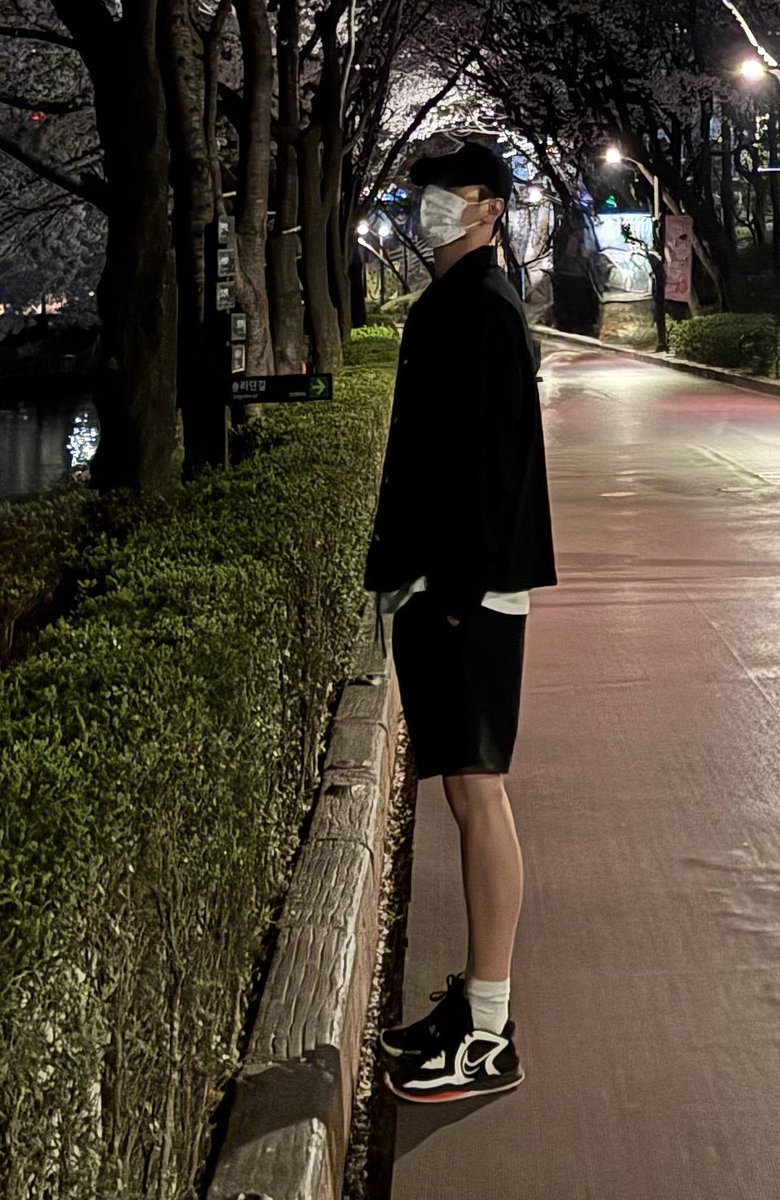 milkis193177 tweet picture