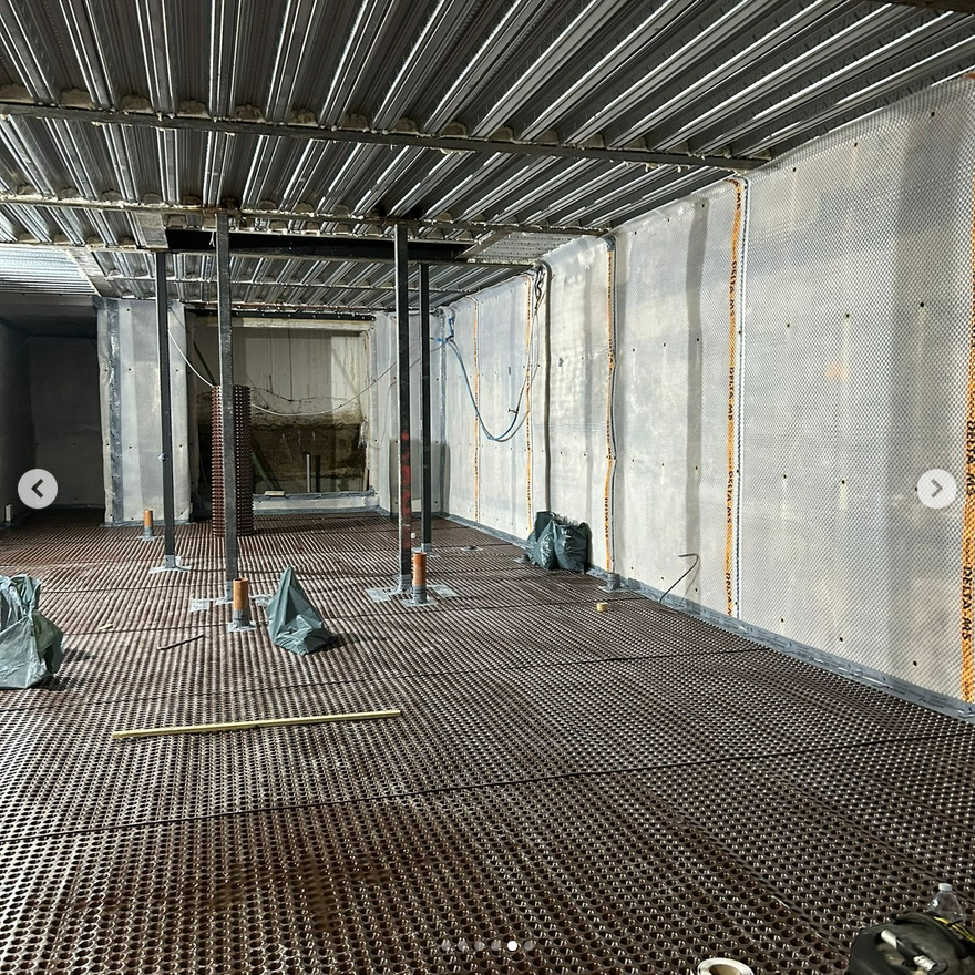 APGoochLtd's tweet photo. n Fulham again with London Structures to provide a @delta_membranes cavity drainage membrane system with Edincare ground water and foul  water drainage systems. We will be back here to install the sump pumps  in a few months.

#apgooch #londonstructures #basementwaterproofing https://t.co/IffghSnZgB