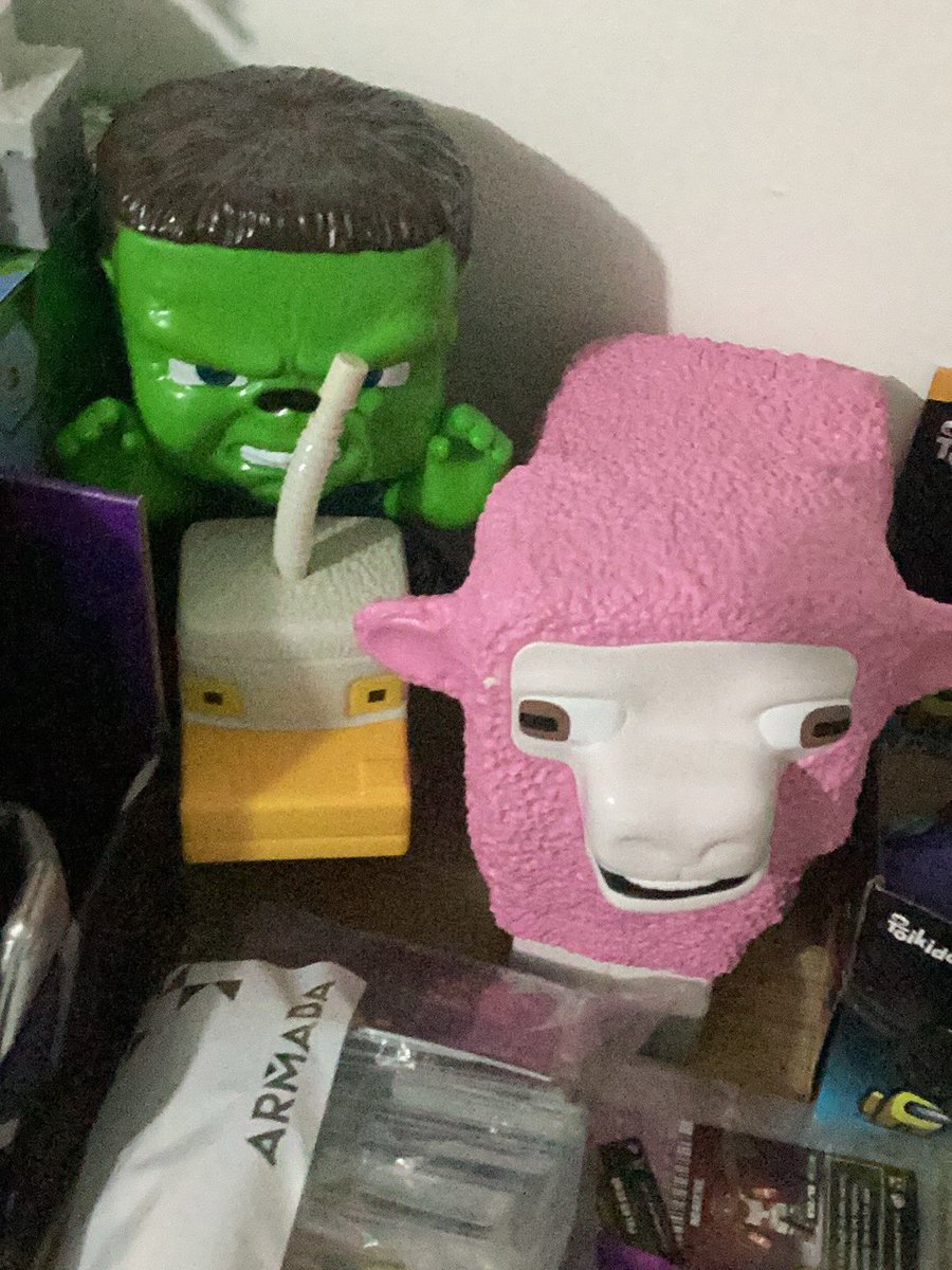 Minecraft movie chicken jockey and pink sheep 😁