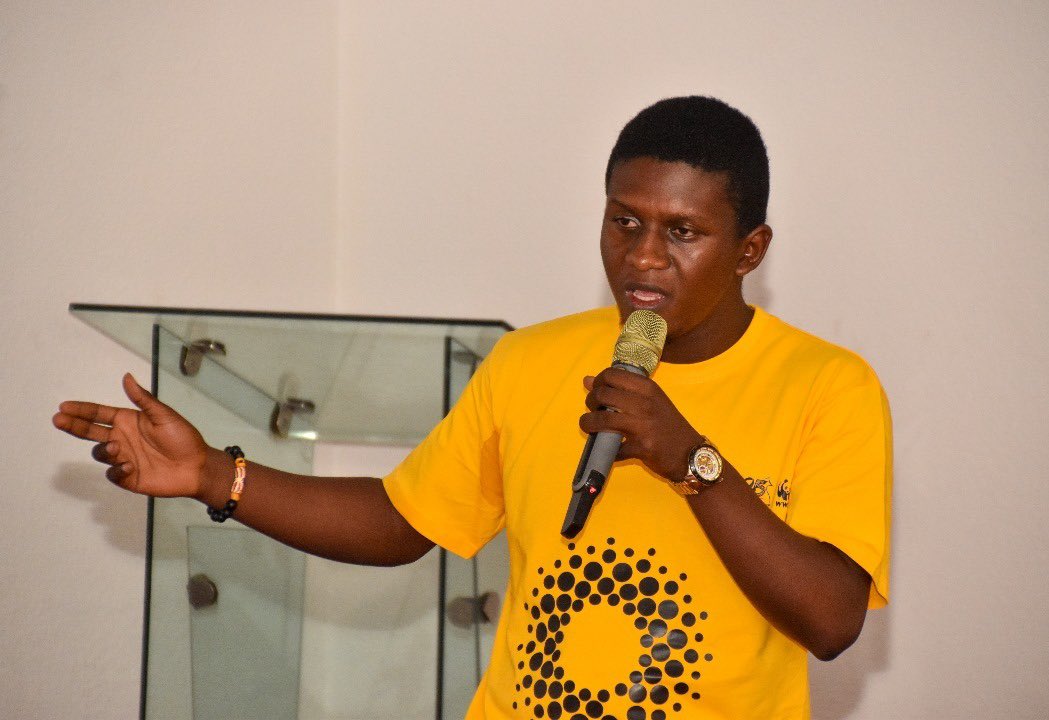 Melvin Akam (B+) tweet media