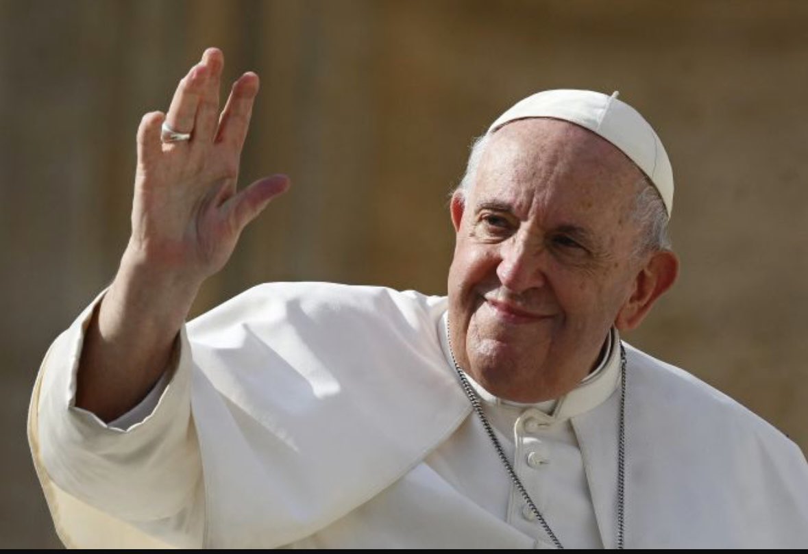 ¡Que viva el Papa Francisco! Thank you <a href="/Pontifex/">Pope Leo XIV</a> for all you did for our faith and the world!