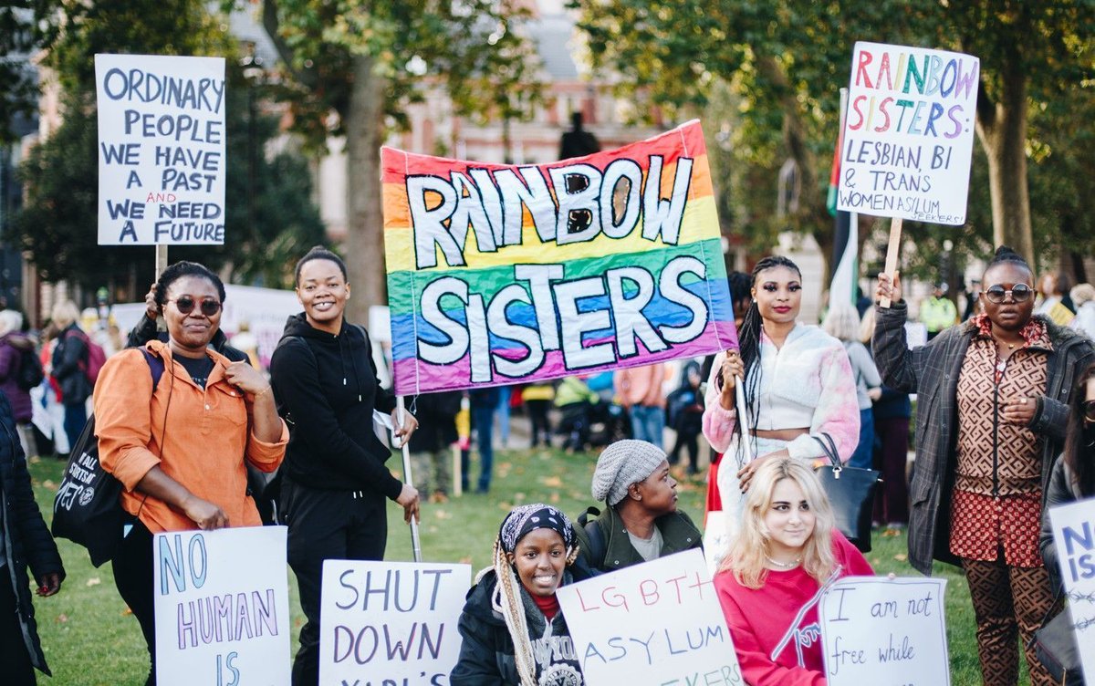 Women for Refugee Women 🧡 tweet media