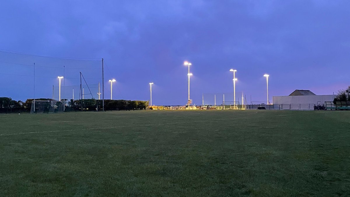 belllighting's tweet image. 🆕 CASE STUDY 🆕

We recently received installation images from An Ríocht GAC, where our Skyline Powertron Asymmetric LED Floodlights were installed to complete a lighting upgrade.

View our full case study here: bit.ly/4lAGaJC

#belllighting #lighting #sportslighting