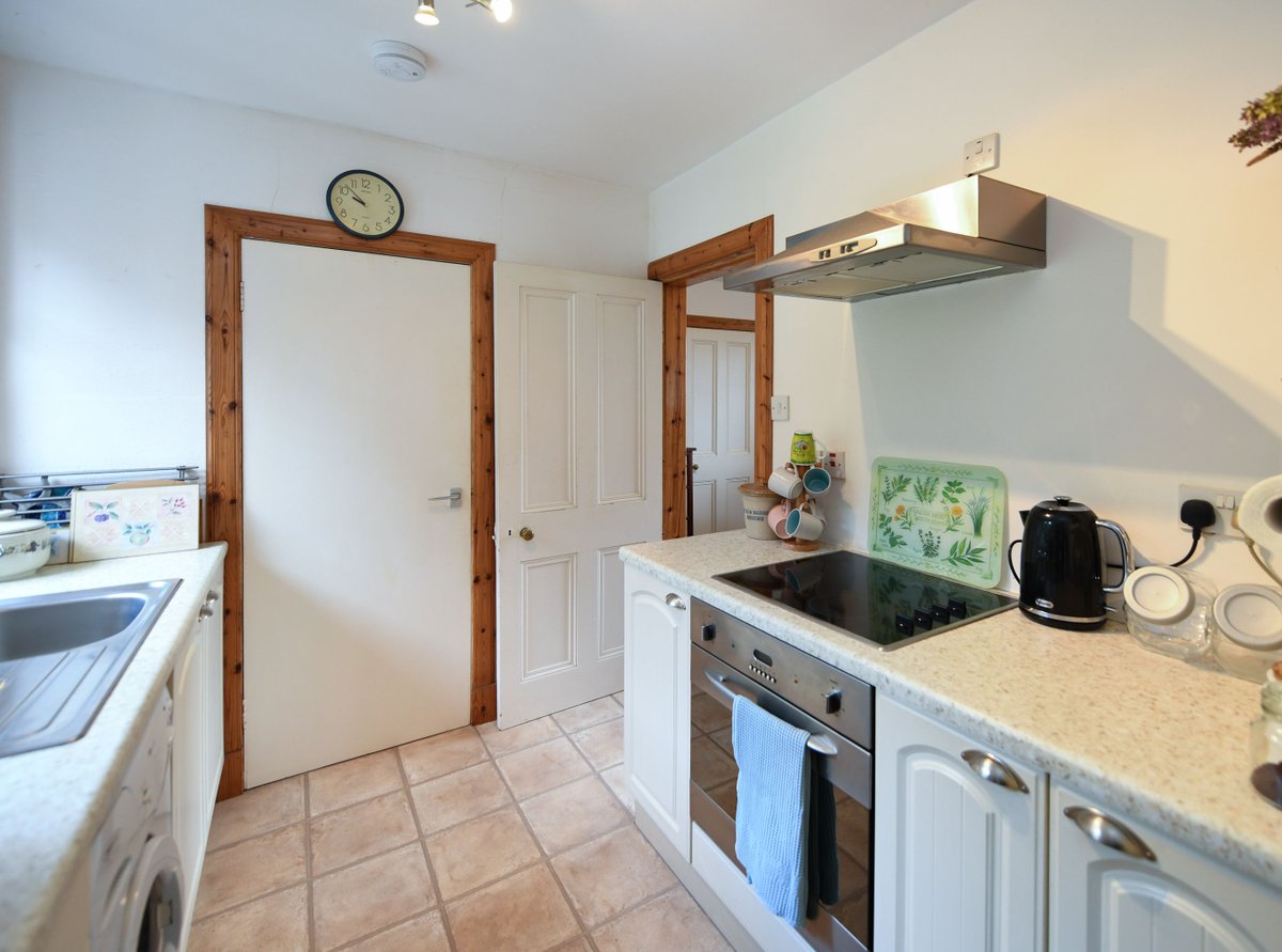 robbresidential's tweet photo. For Sale - 2 Durran Cottages in Argyll and Bute is a beautiful semi-detached property which benefits from uninterrupted countryside and waterscape views.

| 2 Bedrooms | 1 Bathrooms |

O/O - £165,000

For further information,
📞: 0141 255 3880 
🔗: https://t.co/B0ThhHEJ6T https://t.co/07zhEyYOYF