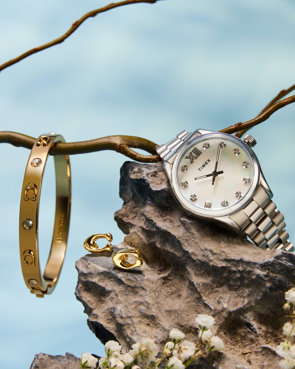 It's all in the details when it comes to spring accessorising 🌼 From standout jewellery from Coach to classic timepieces from Timex, our spring essentials edit has you covered 😉 

Discover the full edit ✨ frasers.visitlink.me/e3lRTO 

#LifeStyledByFRASERS #Coach #Timex #Spring